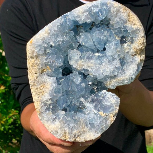 HUGE 5.37 LB Natural Blue Celestite Geode Quartz Crystal Heart Mineral Specimen - Picture 8 of 11